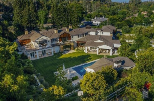 Məşhur müğənninin 19 milyonluq malikanəsi - FOTOLAR